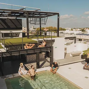  Hostel Caleta Rooftop & Pool